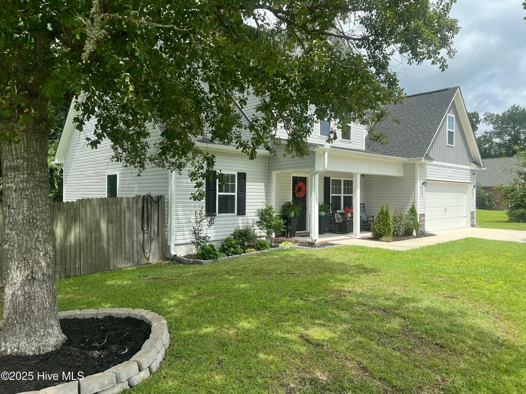 Photo of 503 Riva Ridge Road, Sneads Ferry, NC 28460 (MLS # 100524820)