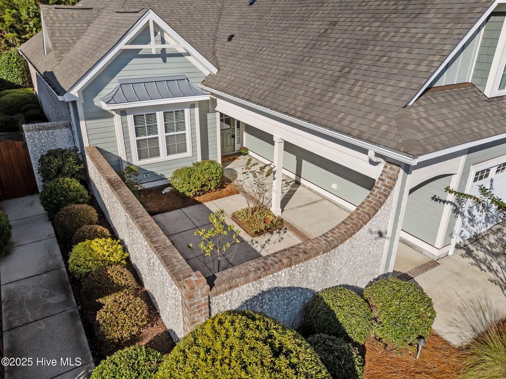 Photo of 6097 Shore Park Drive, Leland, NC 28451 (MLS # 100536953)