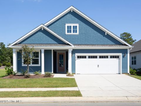 Photo of 114 Edgewater Way, Holly Ridge, NC 28445 (MLS # 100544073)