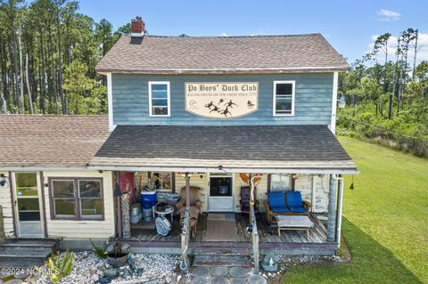 A home in Stacy