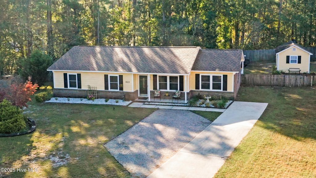 Photo of 3615 Leaning Tree Court, Wilmington, NC 28405 (MLS # 100538978)