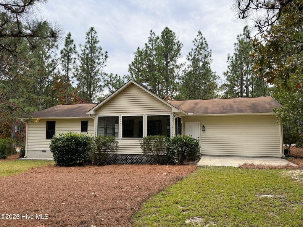 Photo of 640 E Philadelphia Avenue, Pinebluff, NC 28373 (MLS # 100538546)
