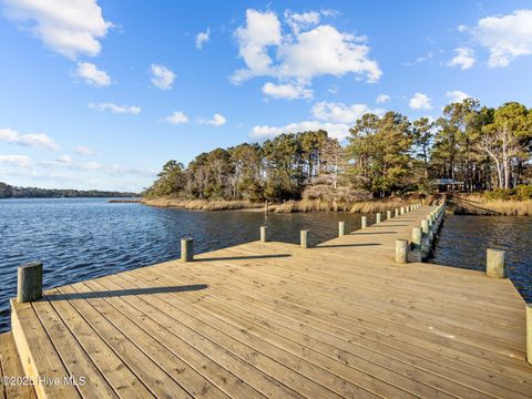 A home in Swansboro