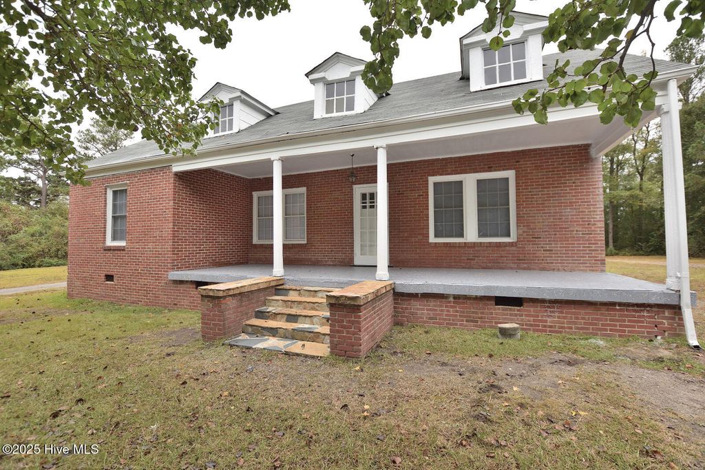 Photo of 1760 Country Club Road, Rocky Mount, NC 27804 (MLS # 100536369)