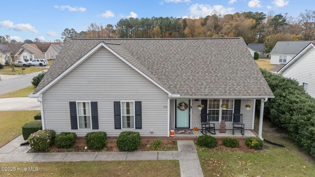Photo of 338 Meadow Drive, Ayden, NC 28513 (MLS # 100541644)