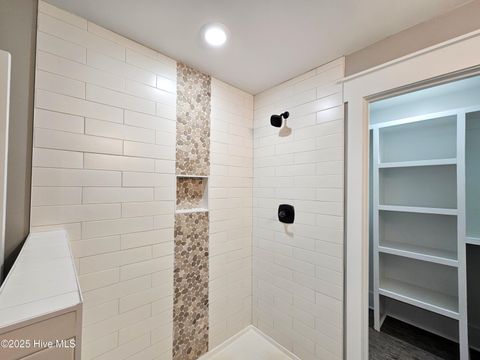 Tiny photo for 9329 Central Boulevard SE, Winnabow, NC 28479 (MLS # 100538662)