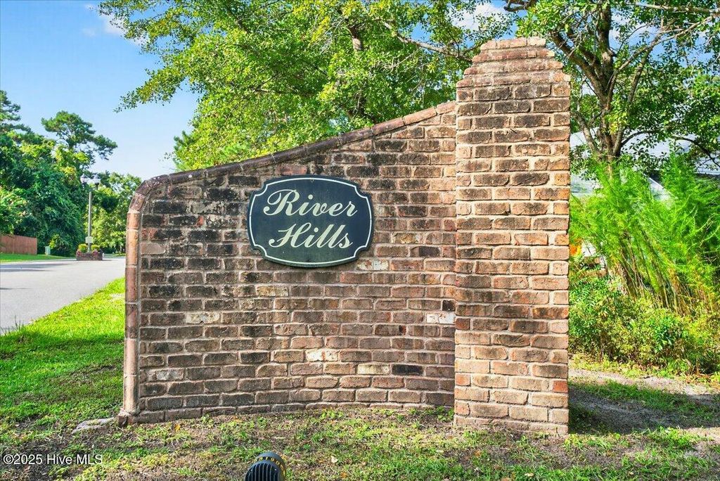 Photo of 3150 River Hills Drive SW, Shallotte, NC 28470 (MLS # 100527937)