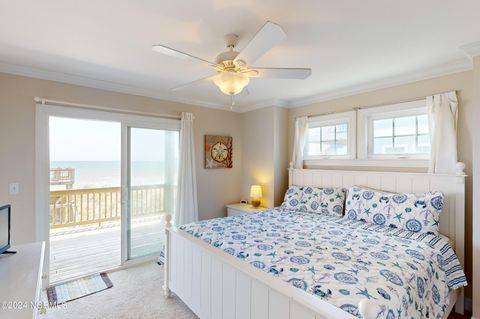 A home in North Topsail Beach