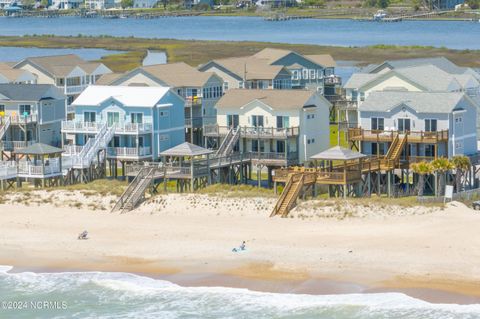 A home in North Topsail Beach