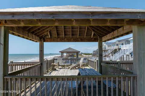 A home in North Topsail Beach