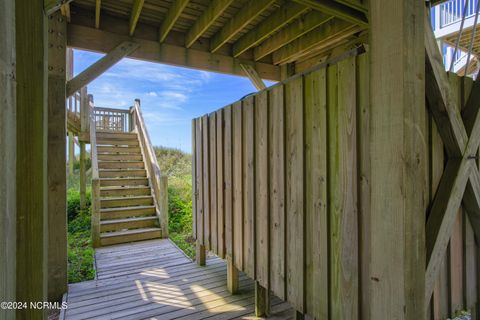 A home in North Topsail Beach