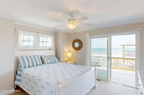 A home in North Topsail Beach