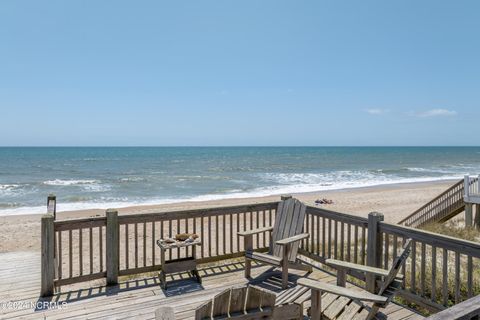 A home in North Topsail Beach