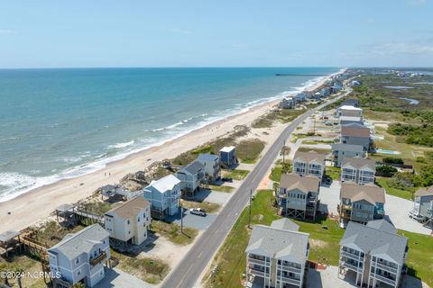 A home in North Topsail Beach