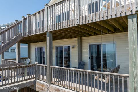 A home in North Topsail Beach