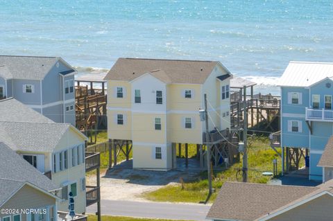 A home in North Topsail Beach