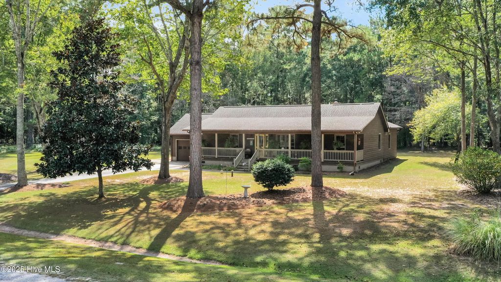 Photo of 1955 Duck Haven Avenue SW, Supply, NC 28462 (MLS # 100538447)