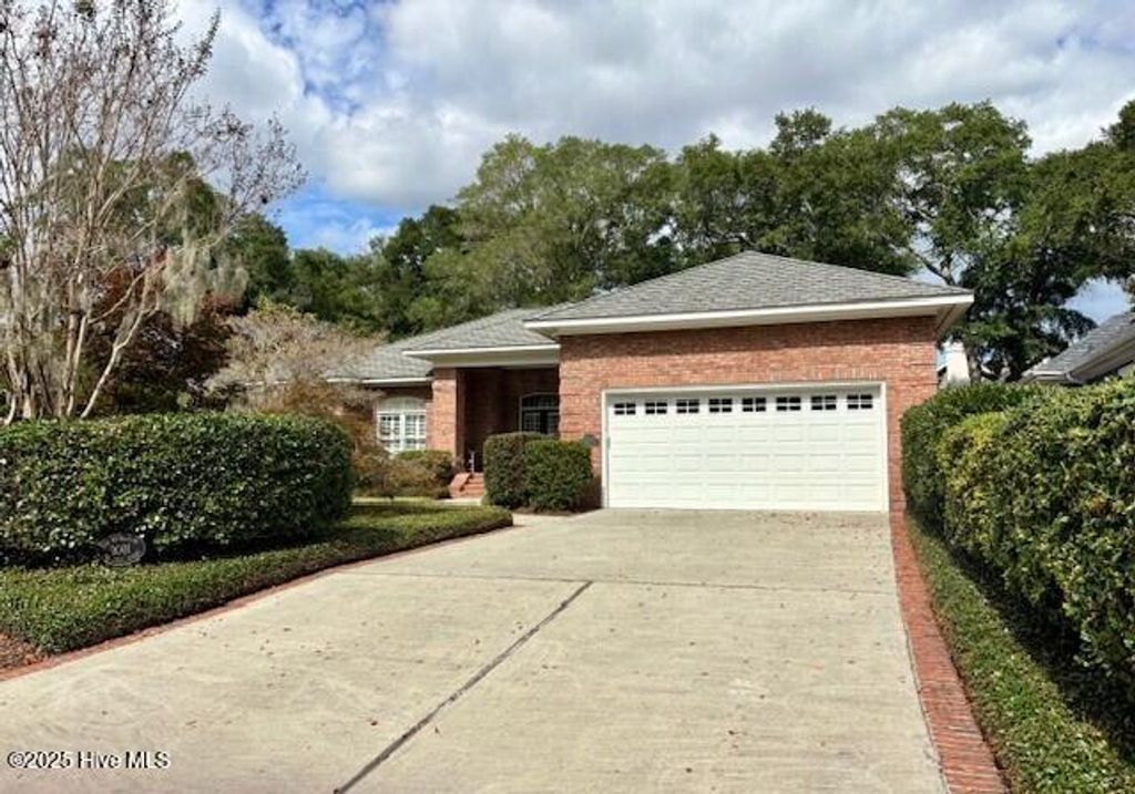 Photo of 2001 Bay Gull Court, Wilmington, NC 28405 (MLS # 100535586)