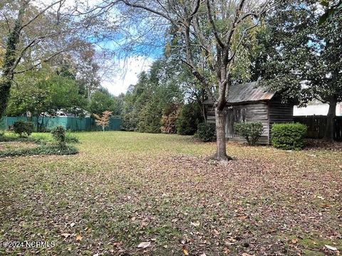 A home in Farmville