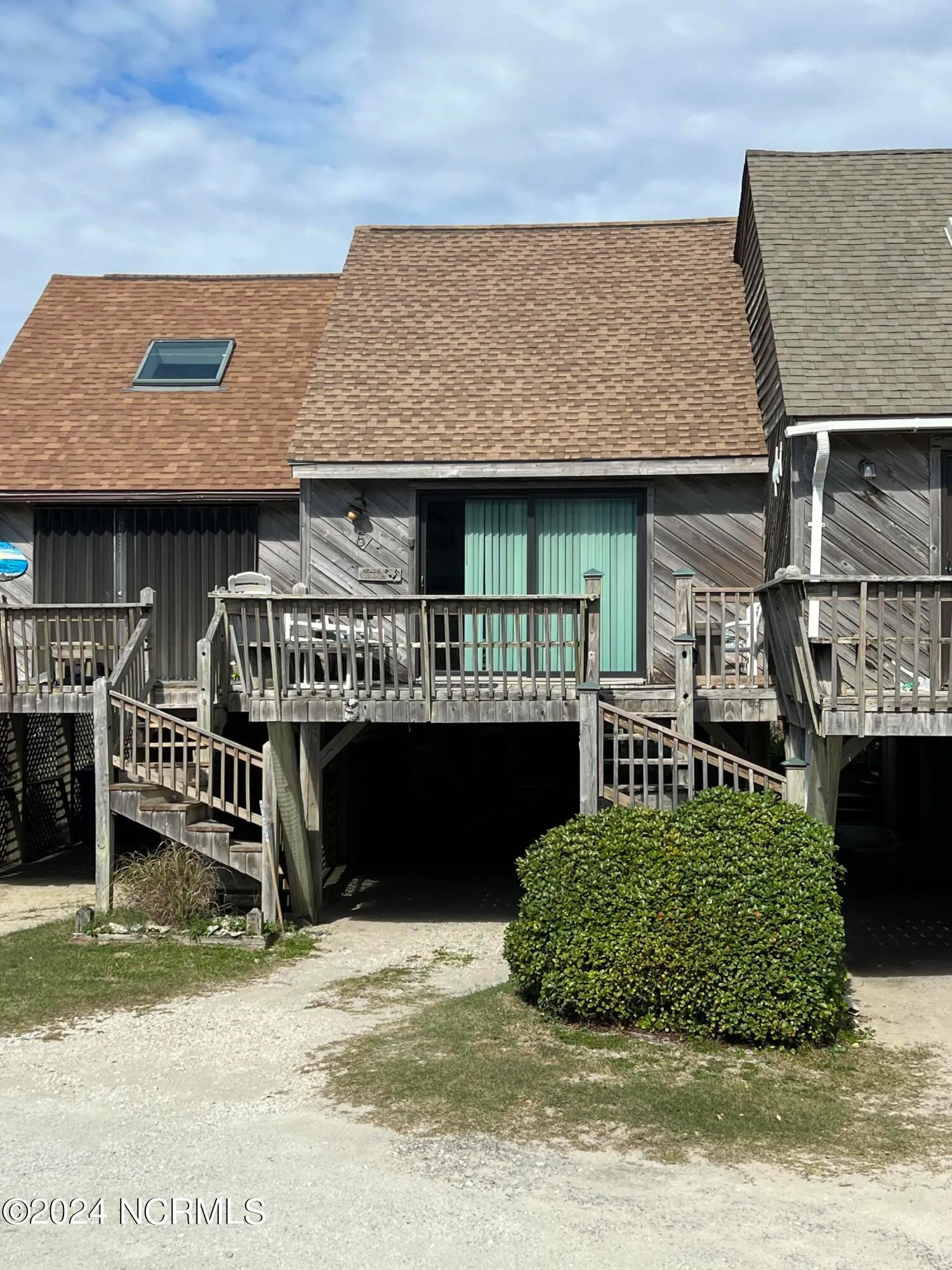 North Topsail Beach, North Carolina 28460, United States, 1 Bedroom Bedrooms, ,2 BathroomsBathrooms,Residential,Active,46718