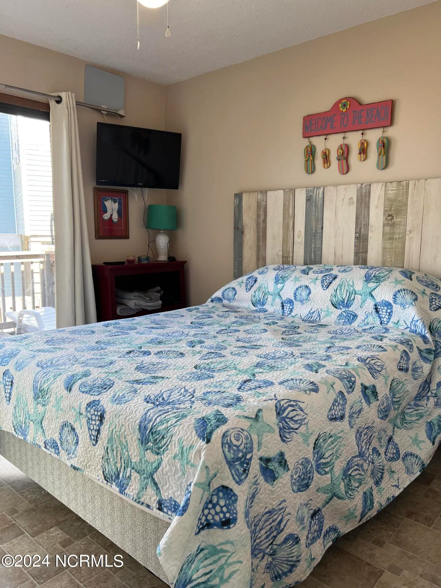 North Topsail Beach, North Carolina 28460, United States, 1 Bedroom Bedrooms, ,2 BathroomsBathrooms,Residential,Active,46718