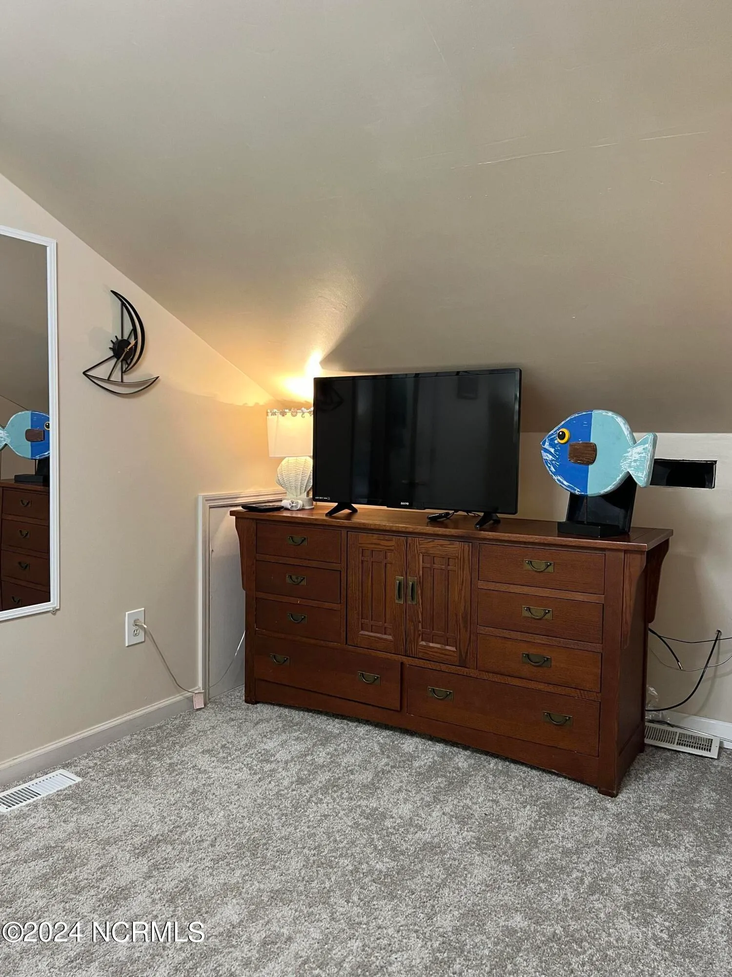 North Topsail Beach, North Carolina 28460, United States, 1 Bedroom Bedrooms, ,2 BathroomsBathrooms,Residential,Active,46718