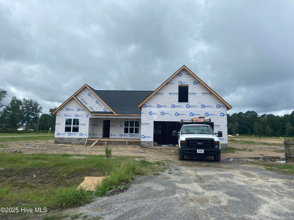 Photo of 822 Lawson Court, Greenville, NC 27858 (MLS # 100515658)