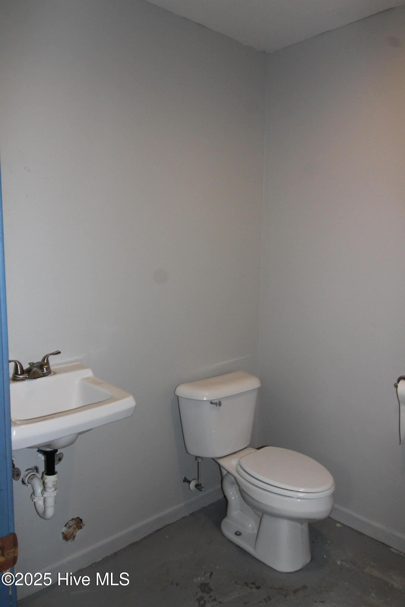 112 Seth Thomas Lane