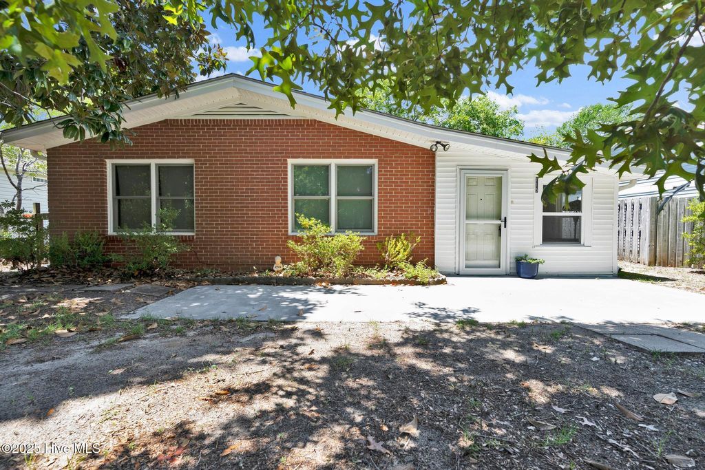 Photo of 115 NE 9th Street, Oak Island, NC 28465 (MLS # 100521576)