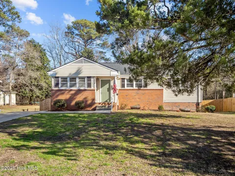 1018 River Street, Jacksonville, NC 28540 - MLS#: 100489168