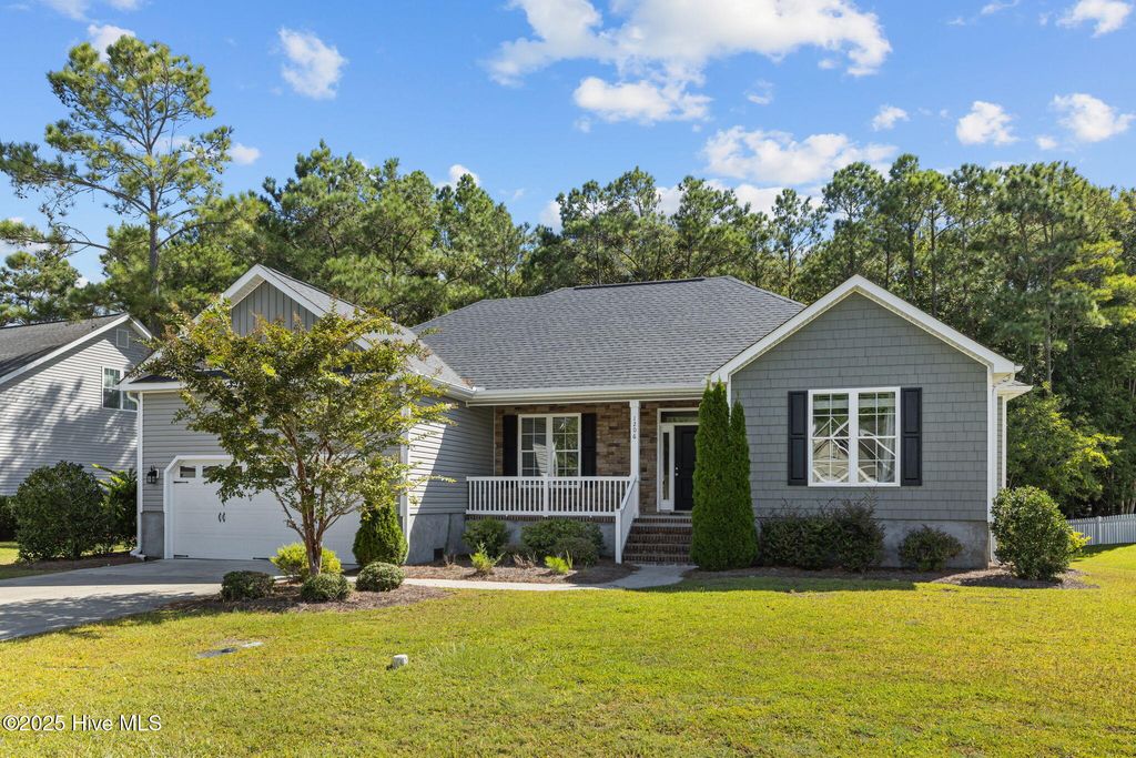 Photo of 1206 Strange Court, Morehead City, NC 28557 (MLS # 100530411)