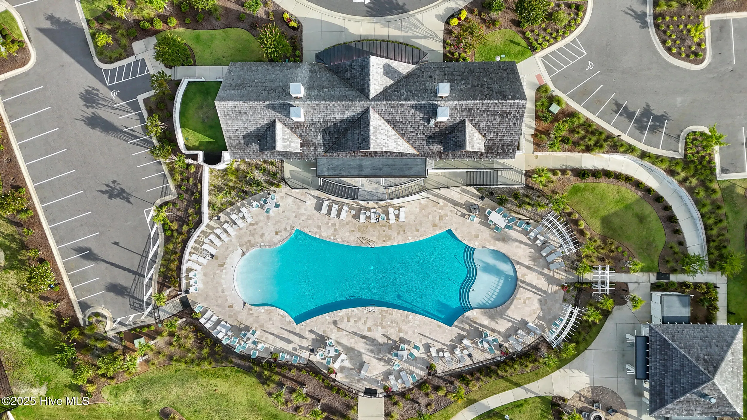 Hampstead, North Carolina 28443, United States, 5 Bedrooms Bedrooms, ,5 BathroomsBathrooms,Residential,Active,187788