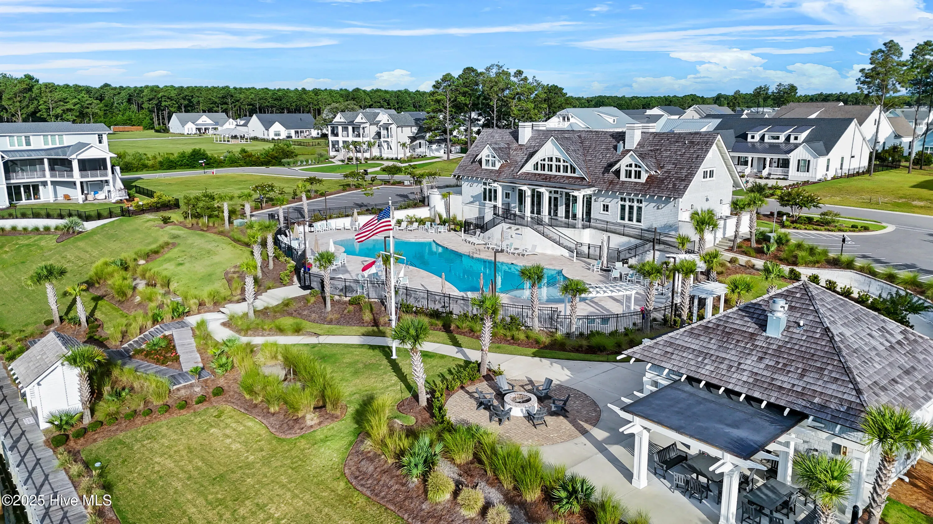 Hampstead, North Carolina 28443, United States, 5 Bedrooms Bedrooms, ,5 BathroomsBathrooms,Residential,Active,187788