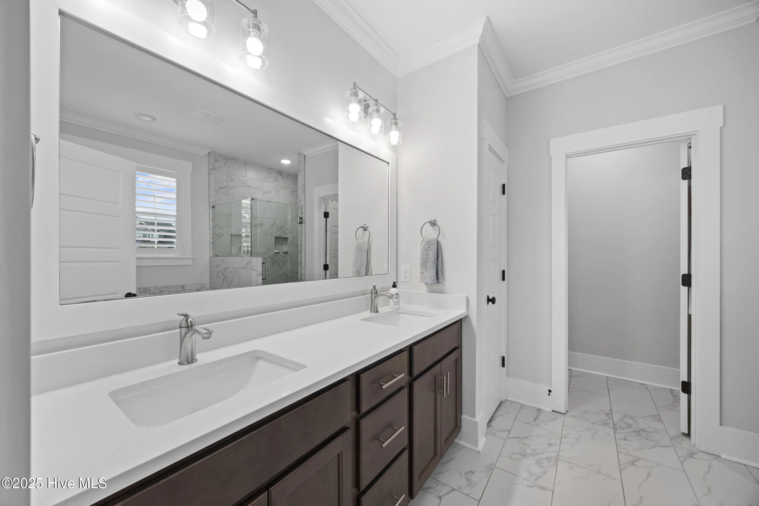 Hampstead, North Carolina 28443, United States, 5 Bedrooms Bedrooms, ,5 BathroomsBathrooms,Residential,Active,187788