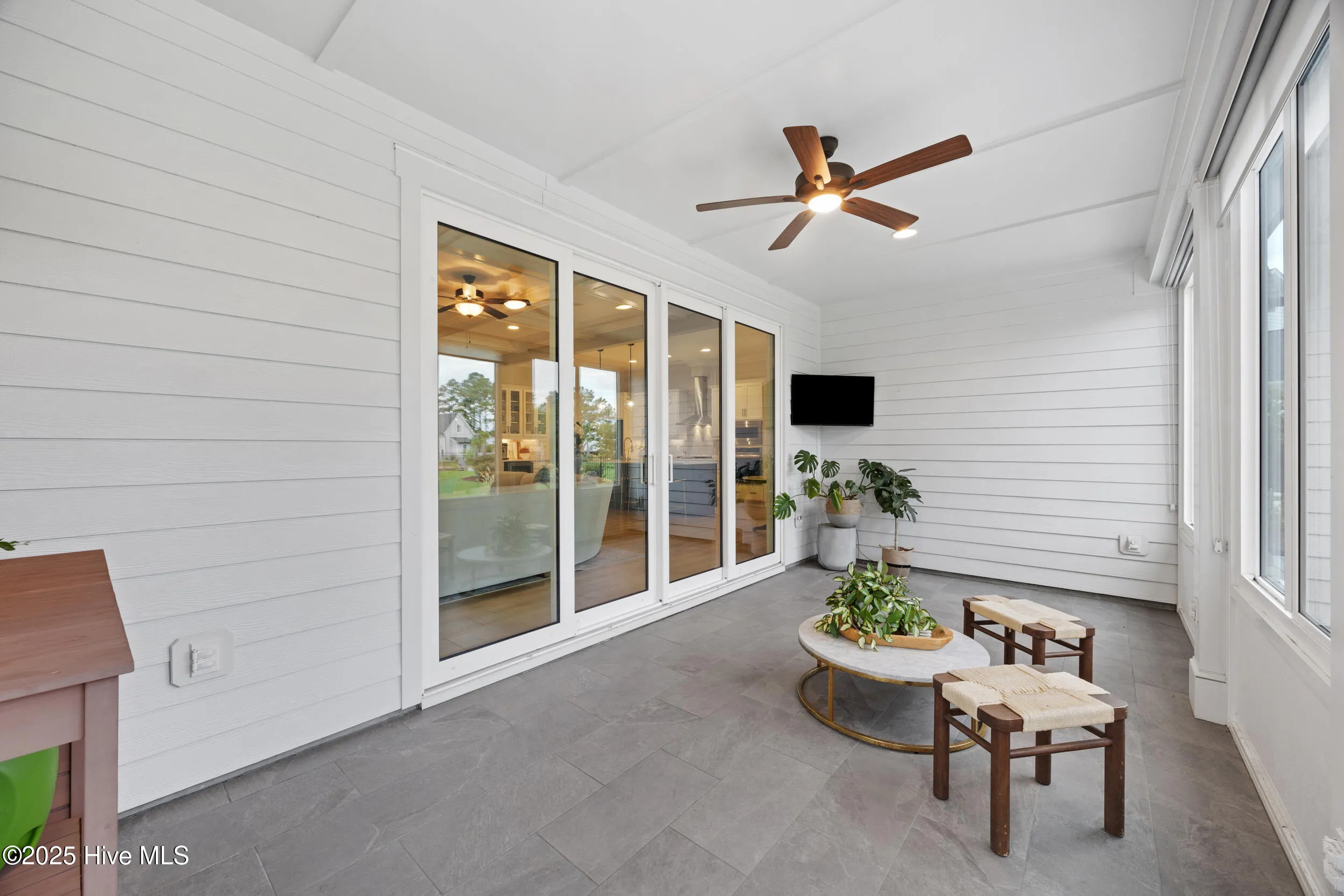 Hampstead, North Carolina 28443, United States, 5 Bedrooms Bedrooms, ,5 BathroomsBathrooms,Residential,Active,187788