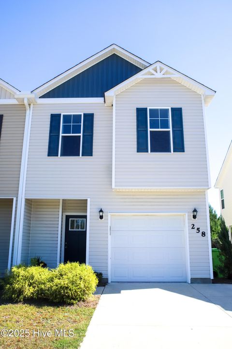 Photo of 258 Currituck Drive, Holly Ridge, NC 28445 (MLS # 100538088) Photo of 258 Currituck Drive, Holly Ridge, NC 28445 (MLS # 100538088)