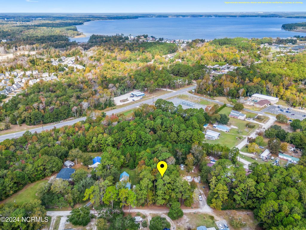 Photo of 127 Old Congleton Road, Sneads Ferry, NC 28460 (MLS # 100543798)