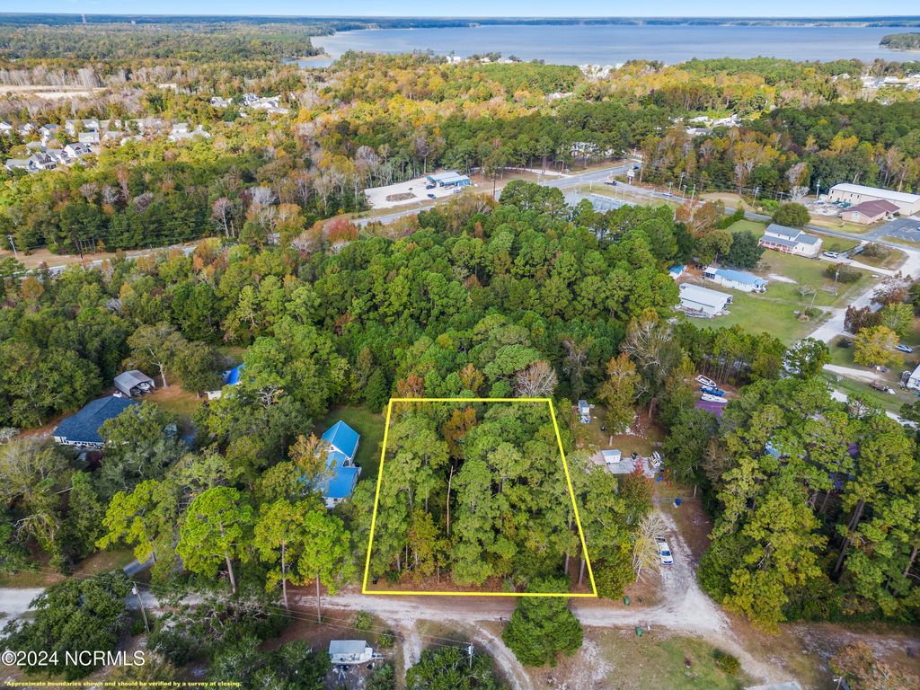 Photo of 127 Old Congleton Road, Sneads Ferry, NC 28460 (MLS # 100543798)