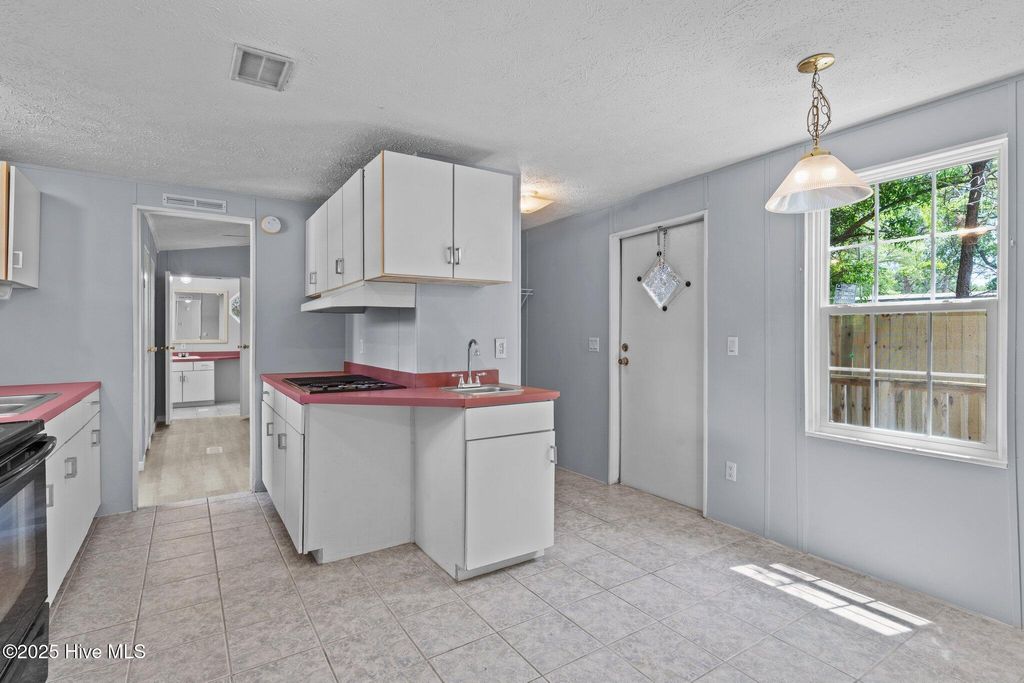 Photo of 583 Hanover Street SE, Bolivia, NC 28422 (MLS # 100505212)