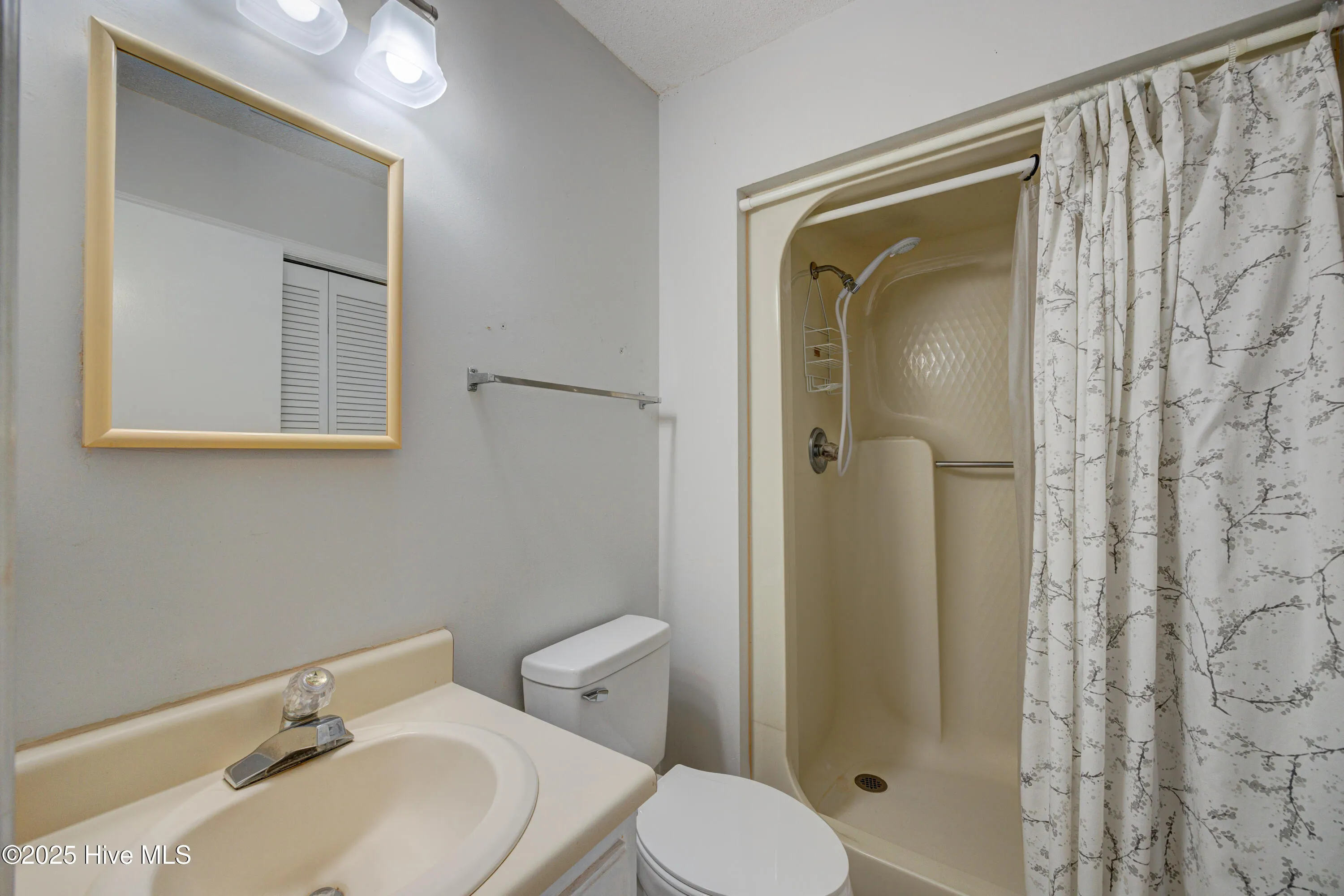 Hampstead, North Carolina 28443, United States, 2 Bedrooms Bedrooms, ,2 BathroomsBathrooms,Residential,Active,189308