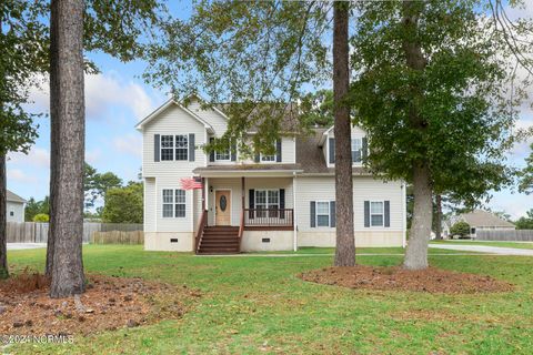 A home in Sneads Ferry