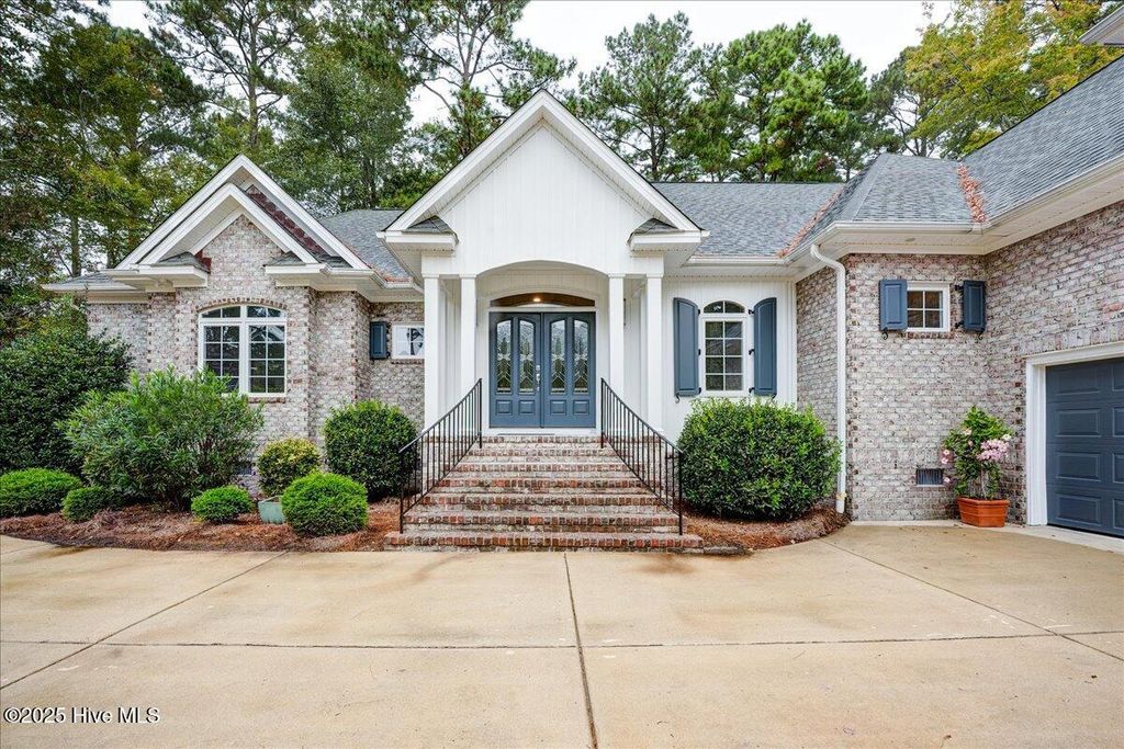 Photo of 4203 Sienna Place, New Bern, NC 28562 (MLS # 100537861)
