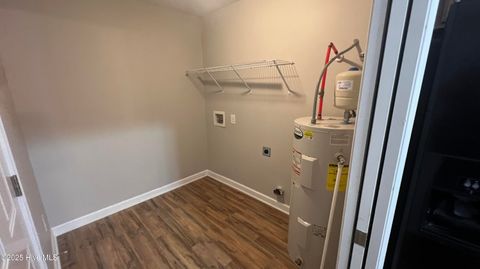 Tiny photo for 602 Parsley Drive, Hubert, NC 28539 (MLS # 100542758)