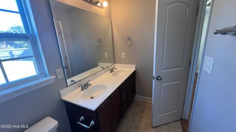 Tiny photo for 602 Parsley Drive, Hubert, NC 28539 (MLS # 100542758)