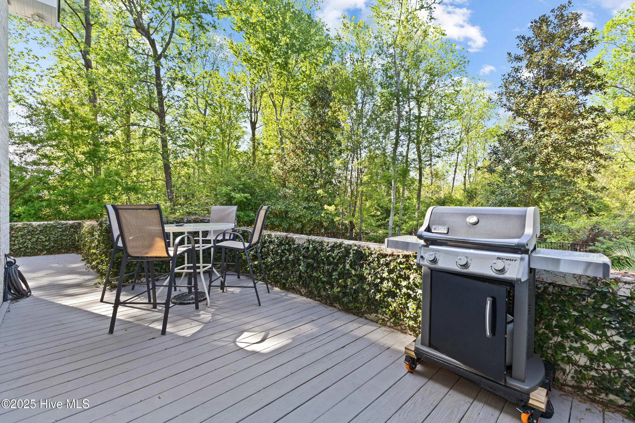 Wilmington, North Carolina 28409, United States, 5 Bedrooms Bedrooms, ,5 BathroomsBathrooms,Residential,Pending,108283