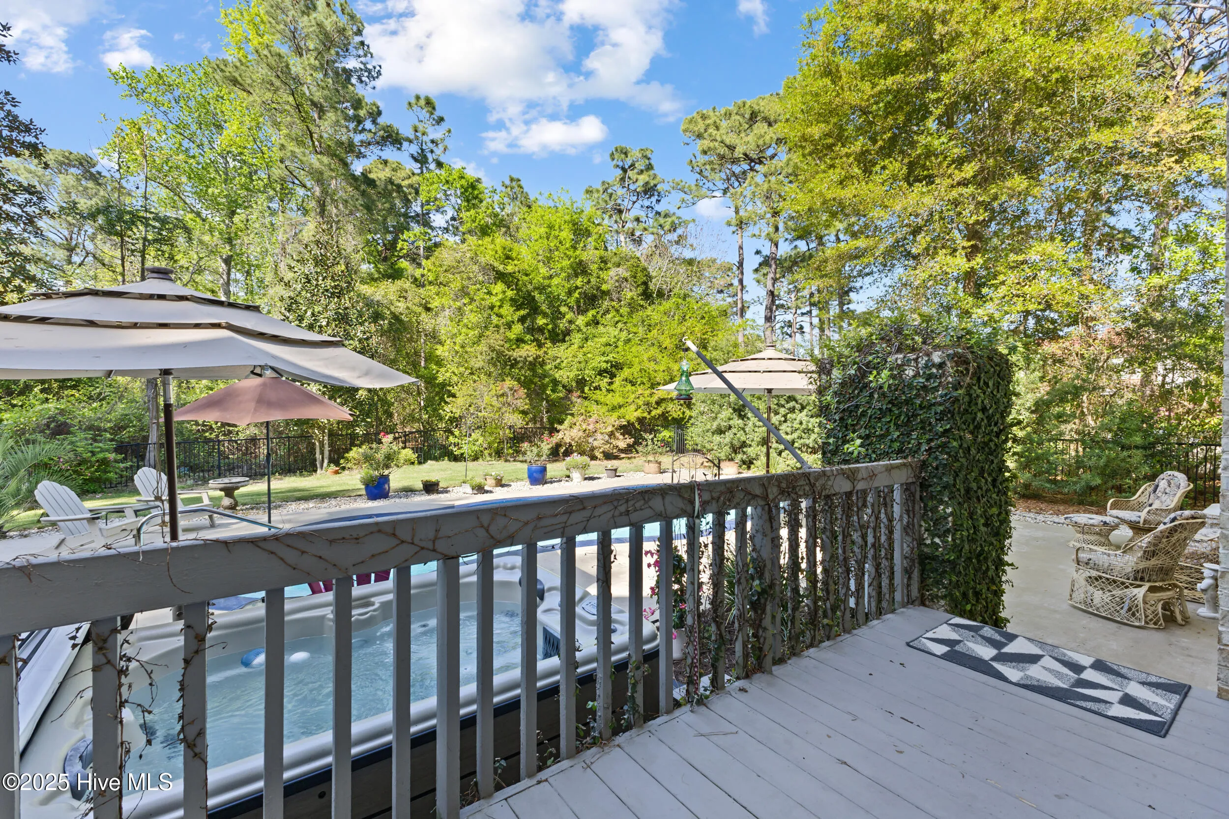 Wilmington, North Carolina 28409, United States, 5 Bedrooms Bedrooms, ,5 BathroomsBathrooms,Residential,Pending,108283