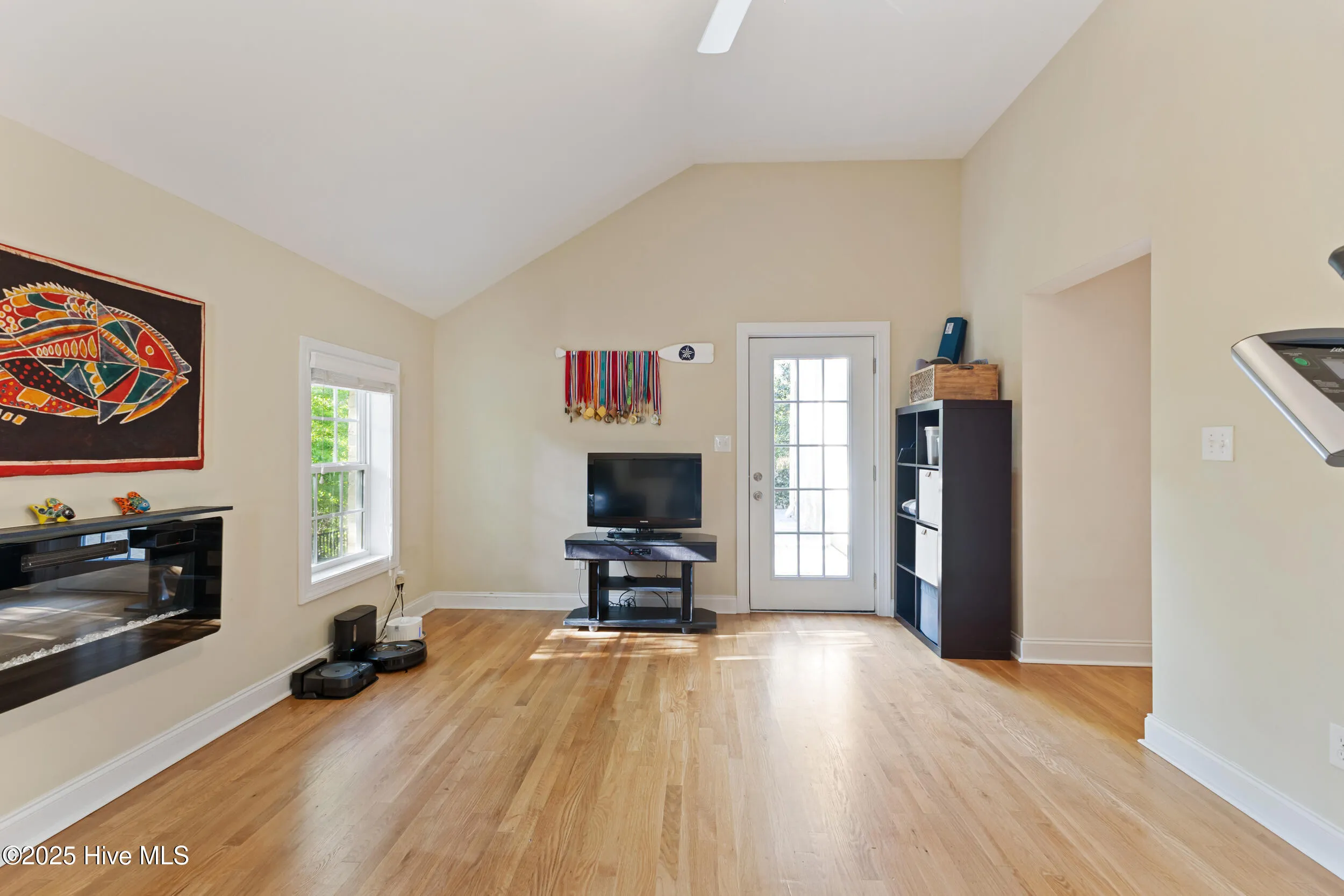 Wilmington, North Carolina 28409, United States, 5 Bedrooms Bedrooms, ,5 BathroomsBathrooms,Residential,Pending,108283