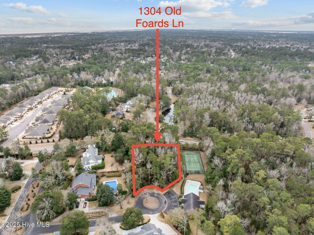 Photo for 1304 Old Foards Lane, Wilmington, NC 28409 (MLS # 100483623)