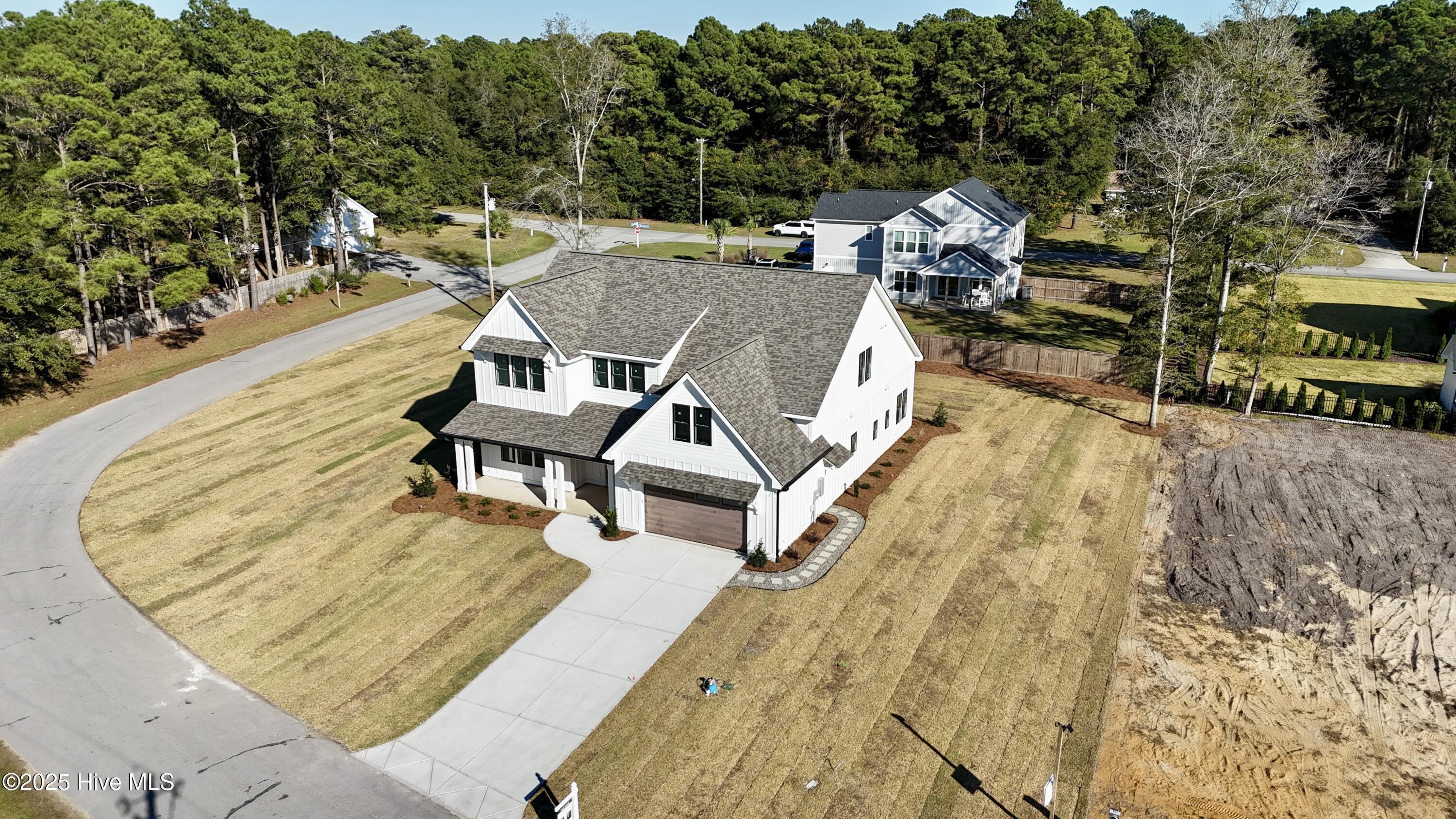 207 Club Point Drive