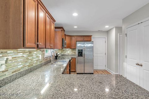 Tiny photo for 212 Everett Drive, Sneads Ferry, NC 28460 (MLS # 100535510)